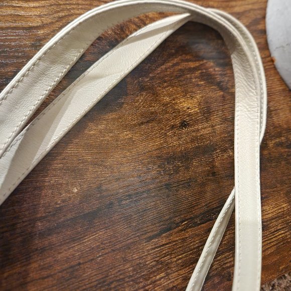 Italian Woodward & Lothrop Leather Handbag - Picture 6 of 12